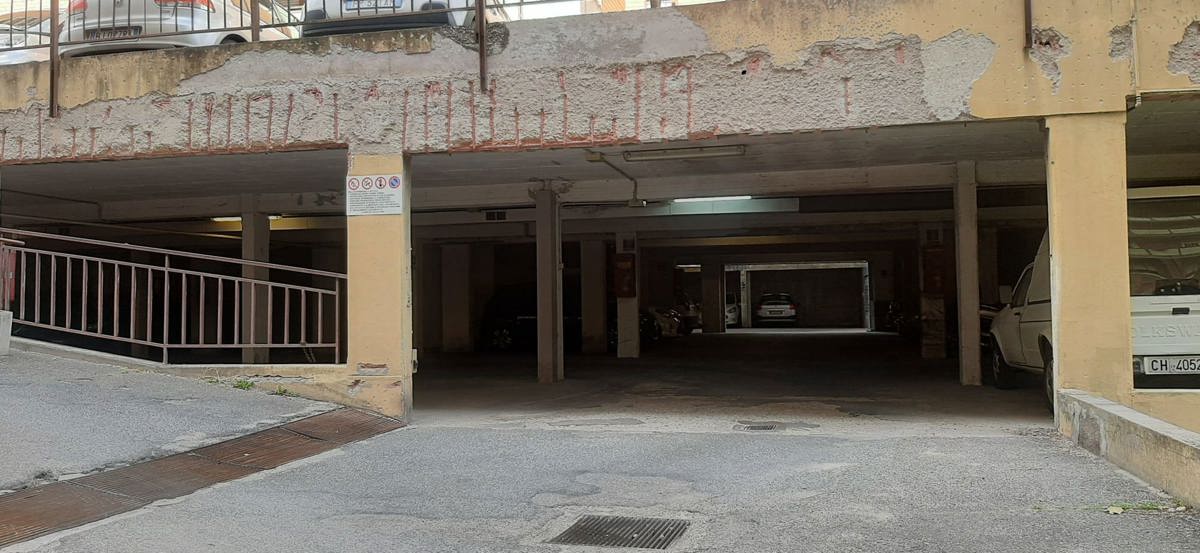 Foto 8 di 17 - Garage in vendita a Roma