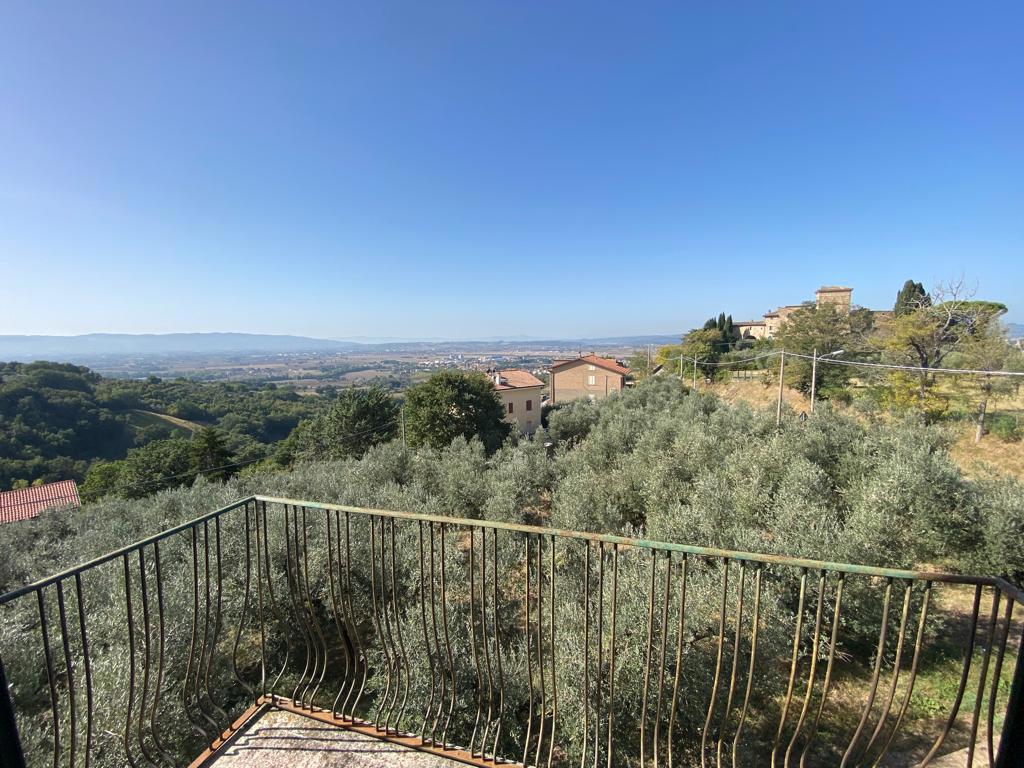 Foto 7 di 31 - Villa a schiera in vendita a Assisi