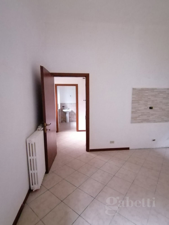 Foto 14 di 35 - Appartamento in vendita a Busto Arsizio