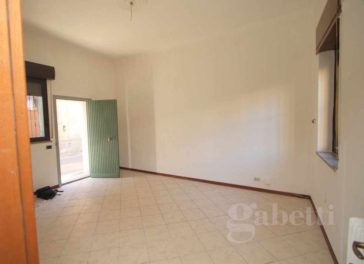 Foto 5 di 35 - Appartamento in vendita a Busto Arsizio