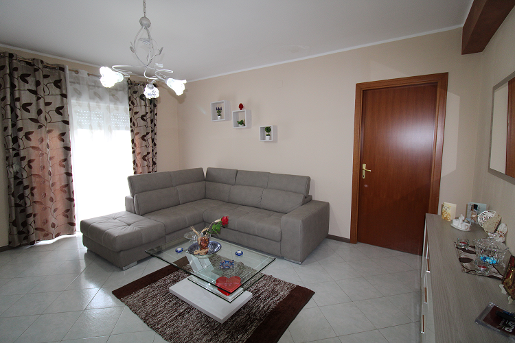 Foto 4 di 21 - Appartamento in vendita a Catania