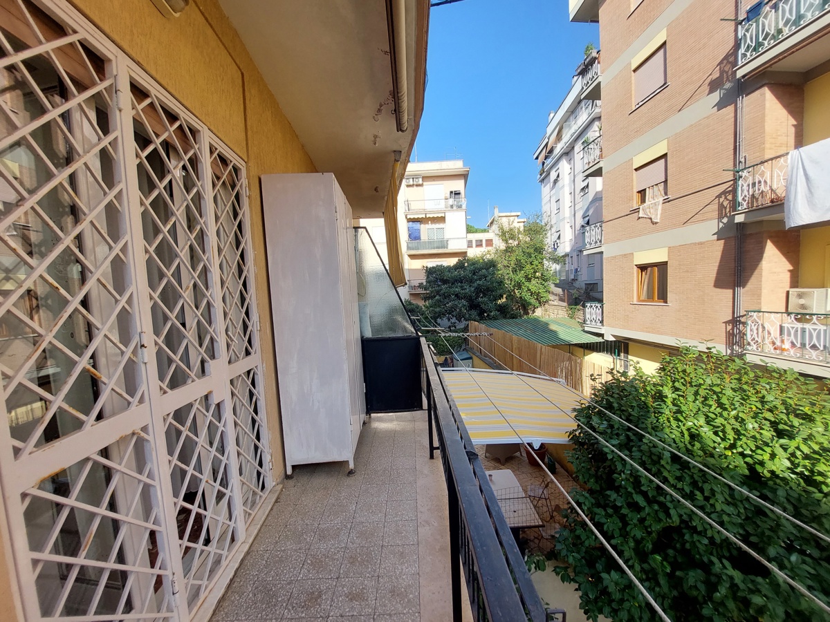Foto 11 di 14 - Appartamento in vendita a Albano Laziale