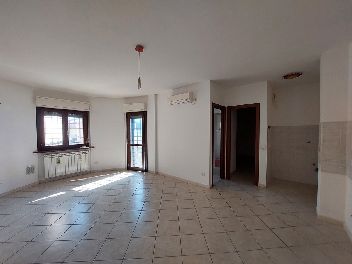 Foto 12 di 15 - Appartamento in vendita a Marino