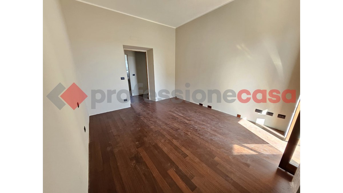 Foto 10 di 13 - Appartamento in vendita a Frosinone