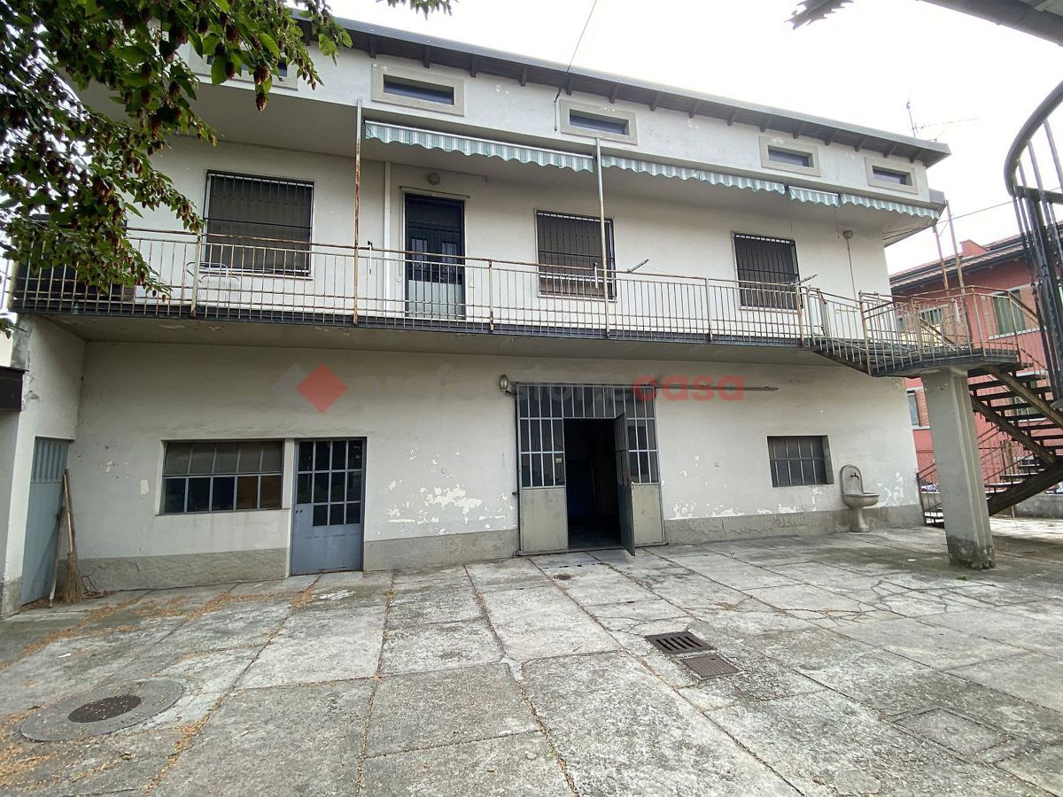 Casa indipendente in vendita a Ciserano (BG)