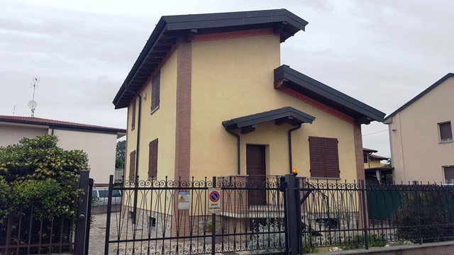 Villa in vendita a Dresano (MI)