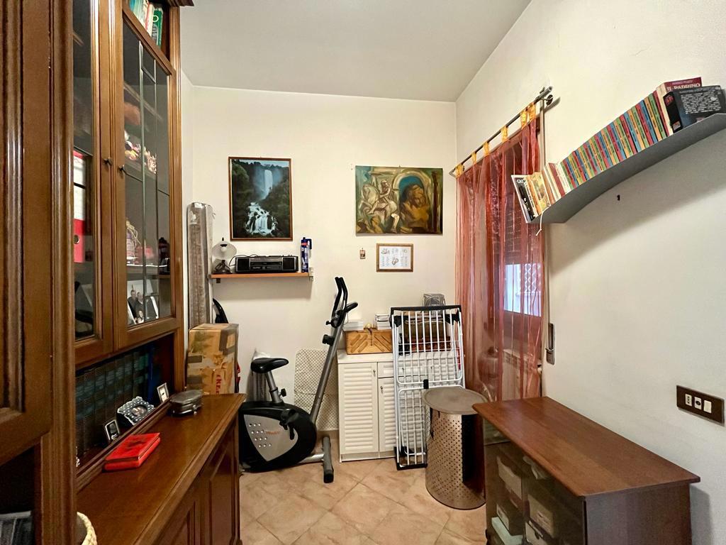 Foto 22 di 32 - Appartamento in vendita a Roma