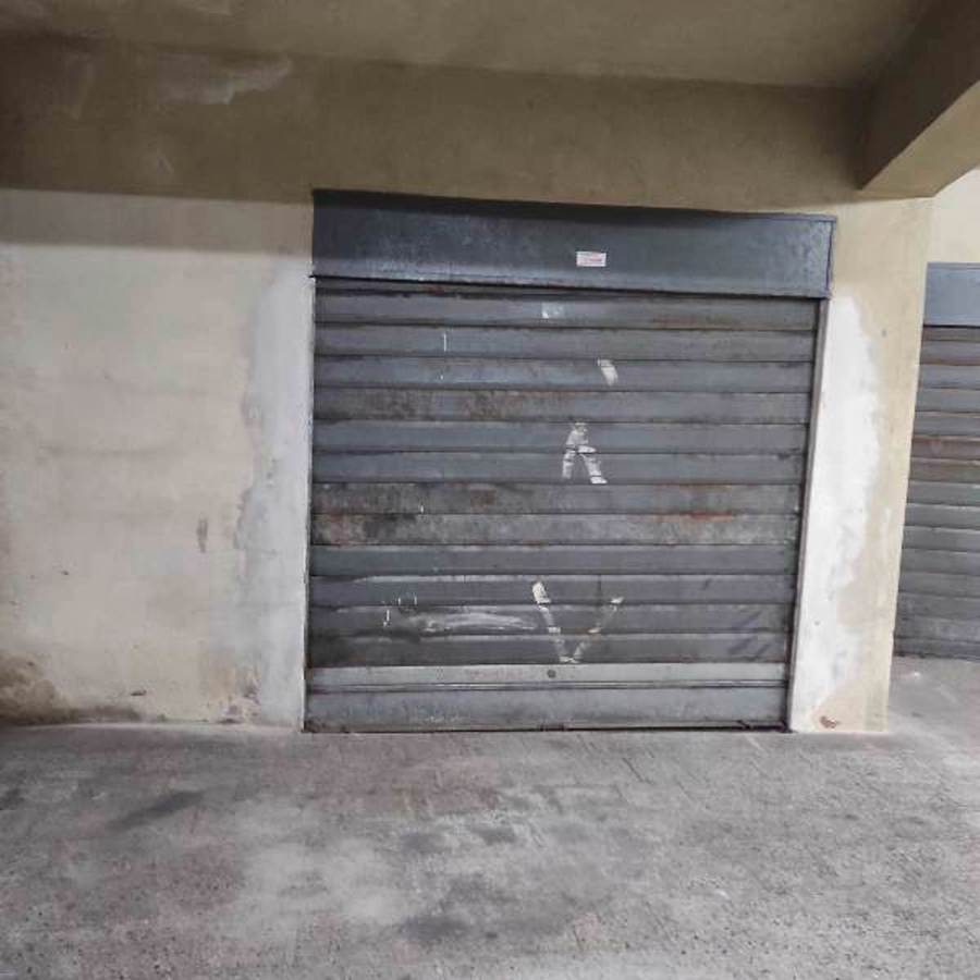 Garage/Box/Posto auto in vendita a San Giovanni La Punta (CT)