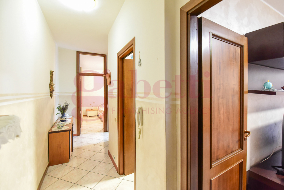 Foto 13 di 27 - Appartamento in vendita a Orsenigo