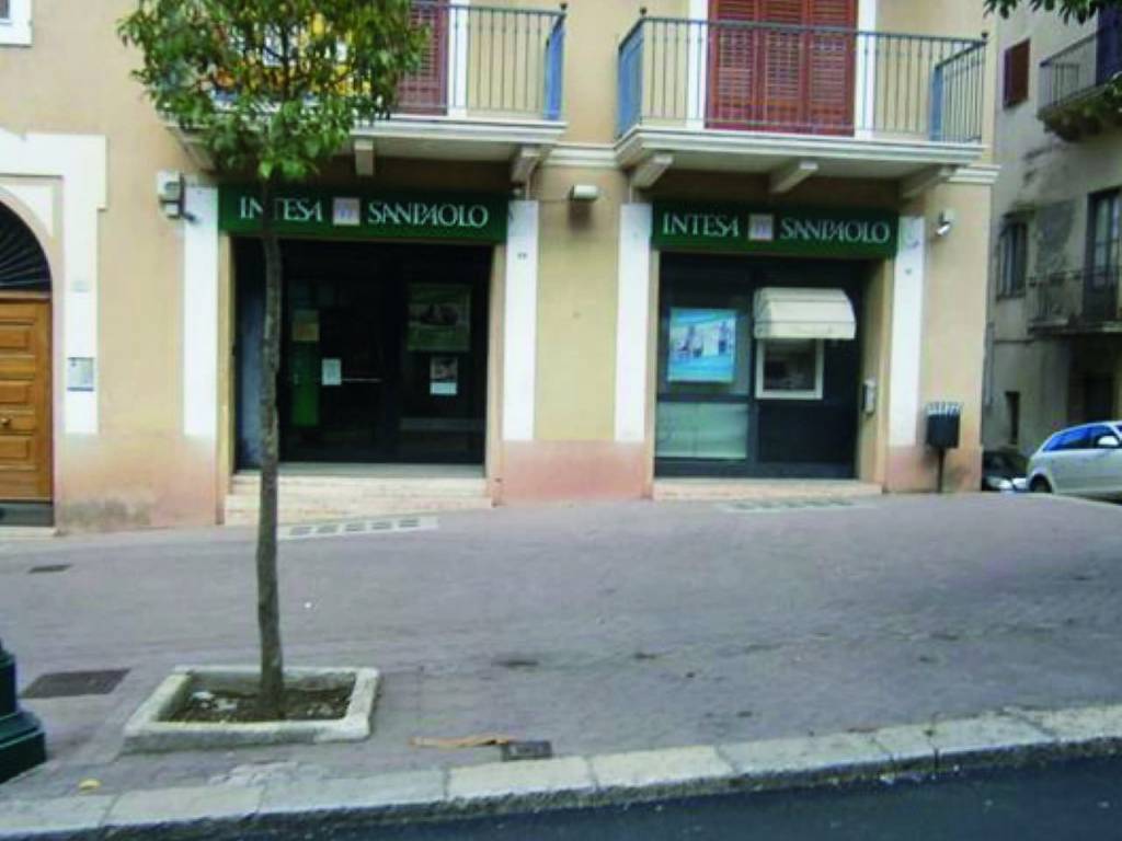 Foto 1 di 2 - Ufficio in vendita a Sambuca di Sicilia