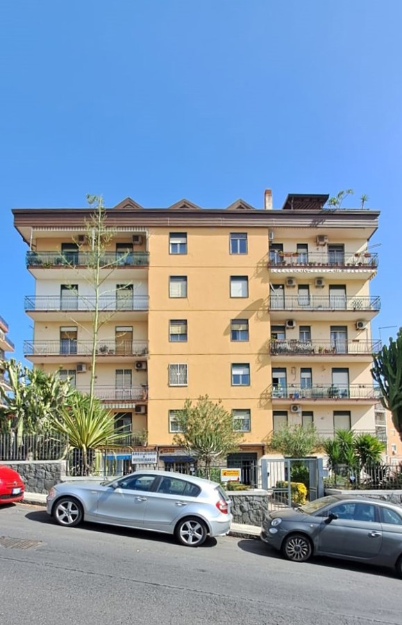 Foto 1 di 42 - Appartamento in vendita a San Gregorio di Catania