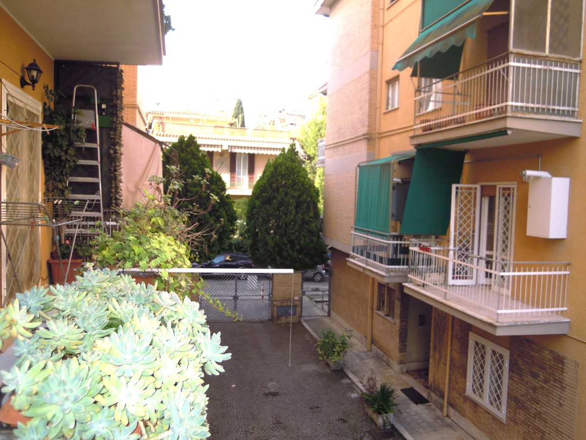 Foto 29 di 45 - Appartamento in vendita a Roma
