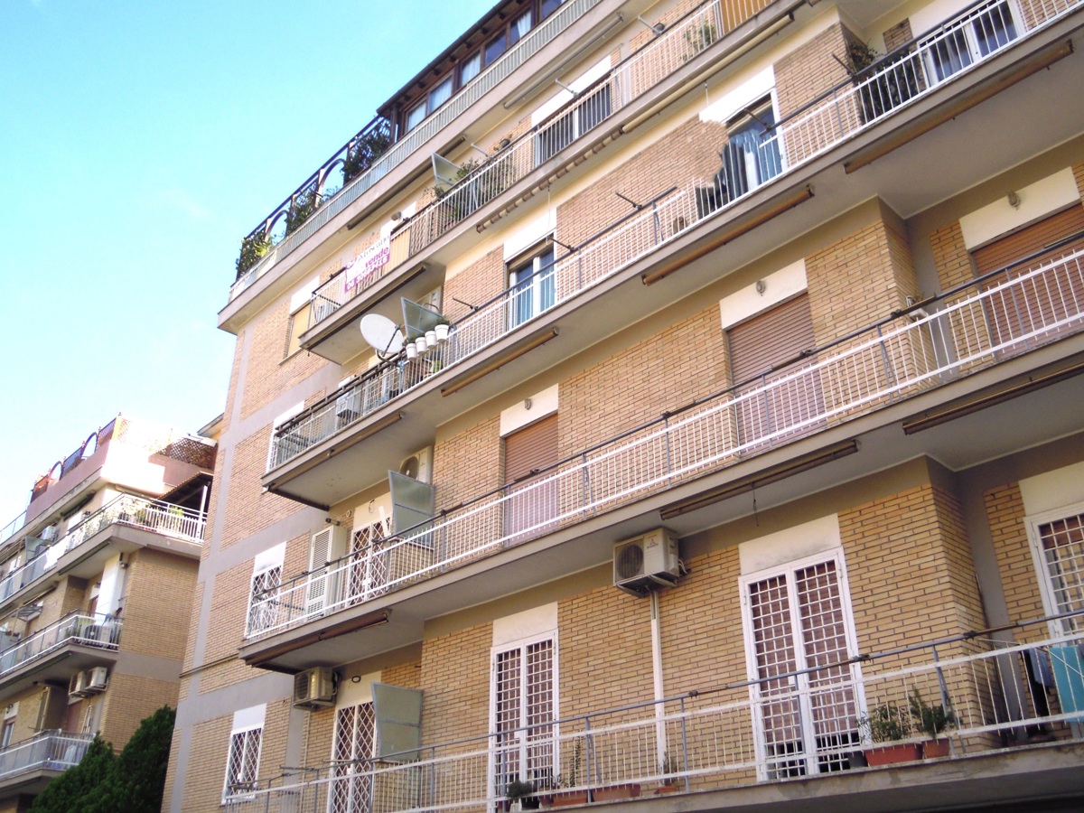 Foto 5 di 45 - Appartamento in vendita a Roma
