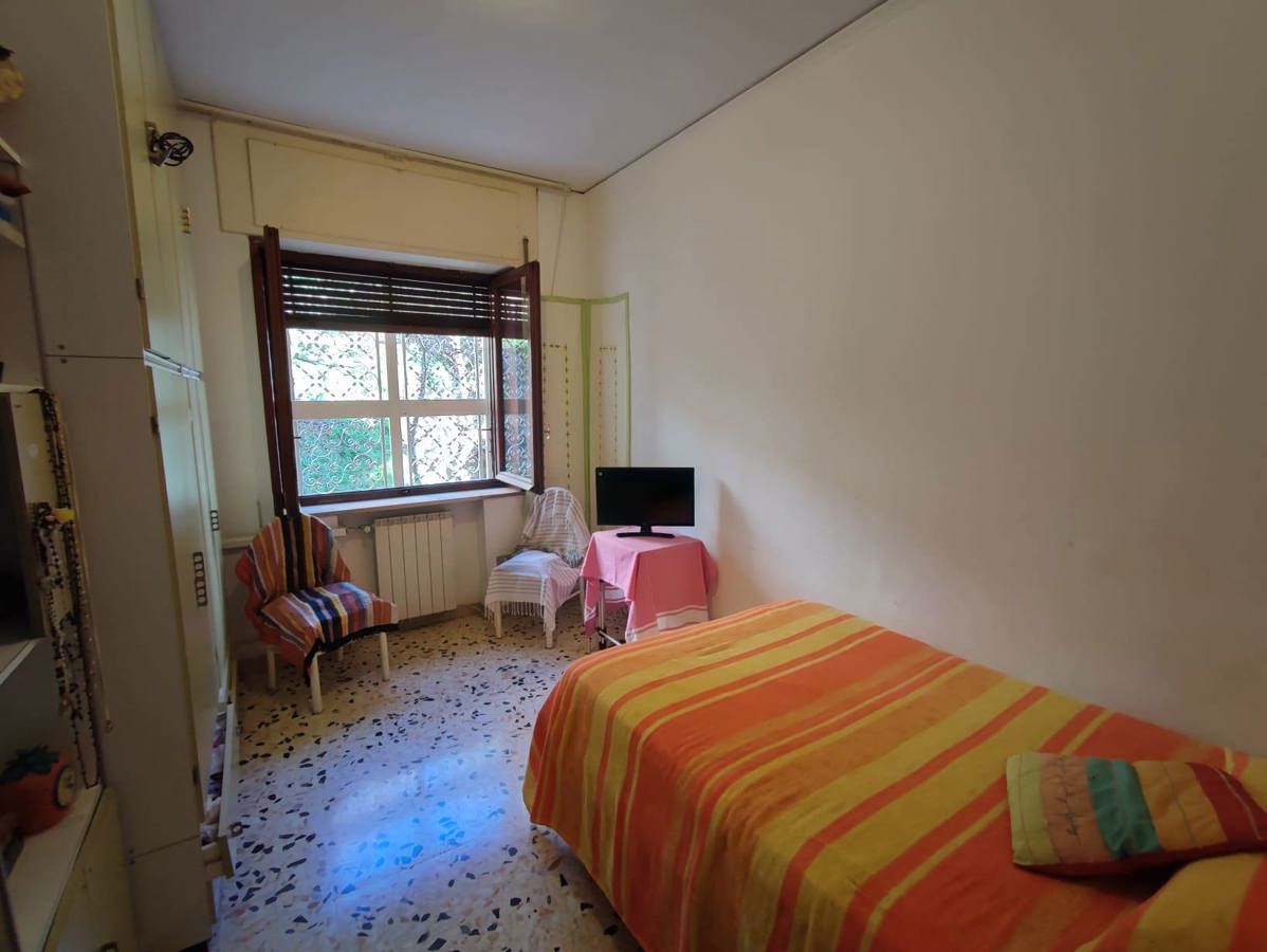 Foto 17 di 23 - Appartamento in vendita a Napoli