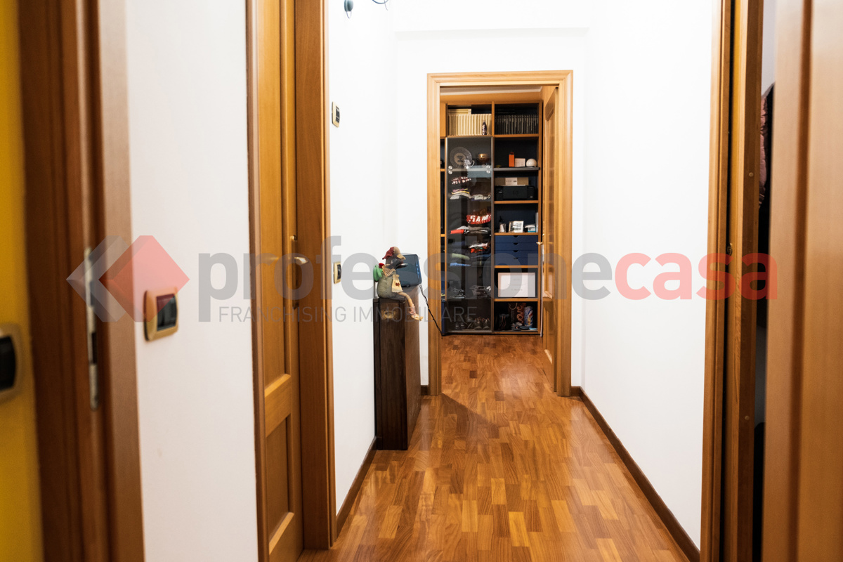 Foto 24 di 41 - Appartamento in vendita a Milazzo