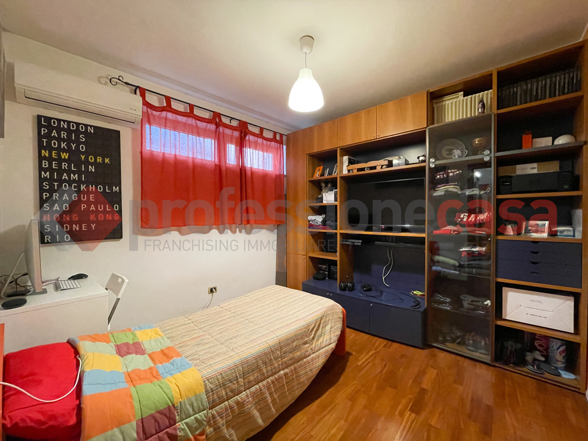 Foto 25 di 41 - Appartamento in vendita a Milazzo
