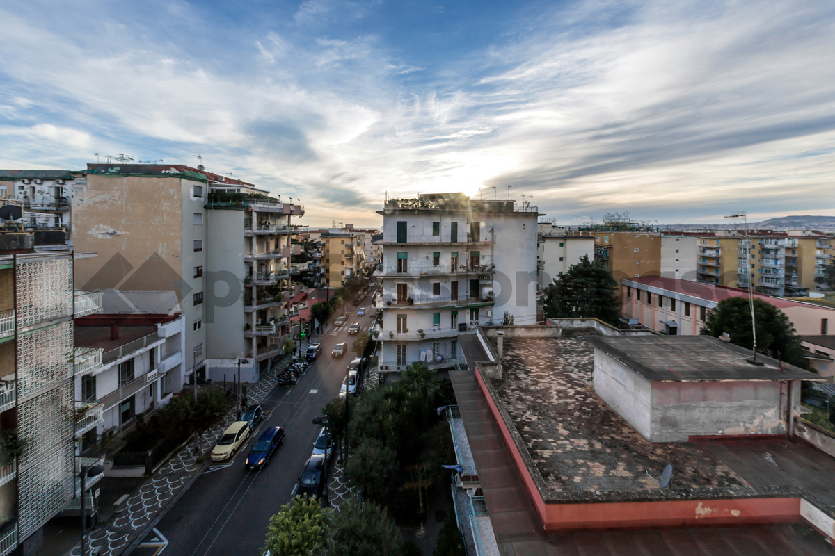 Foto 23 di 26 - Appartamento in vendita a Portici