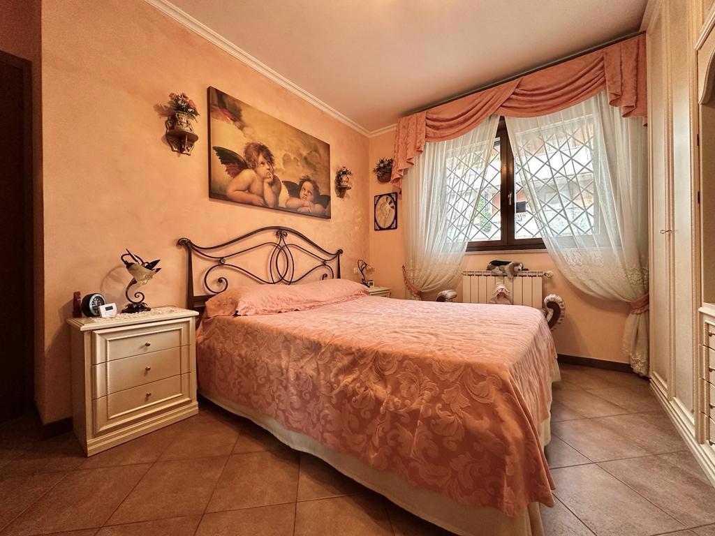 Foto 9 di 30 - Appartamento in vendita a Roma
