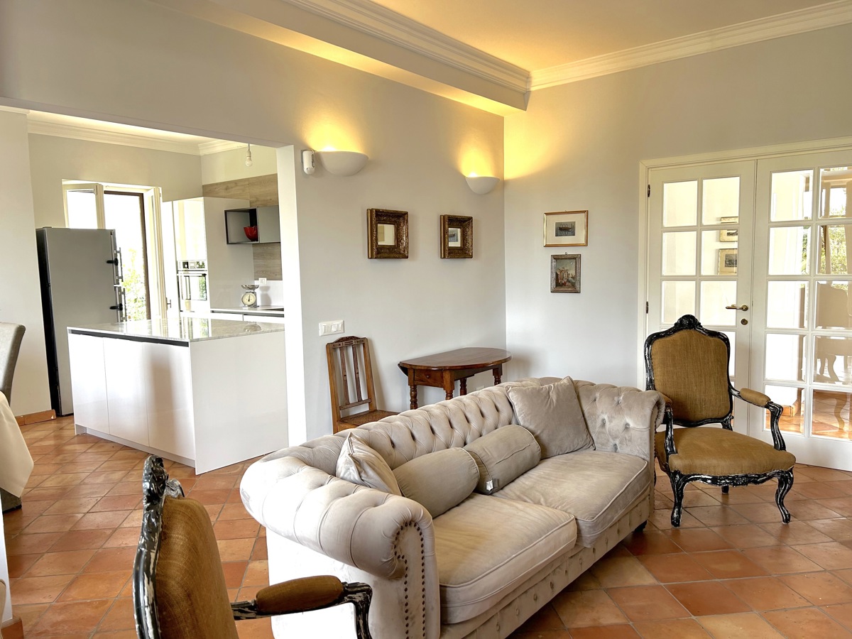 Foto 2 di 19 - Villa in vendita a San Felice Circeo