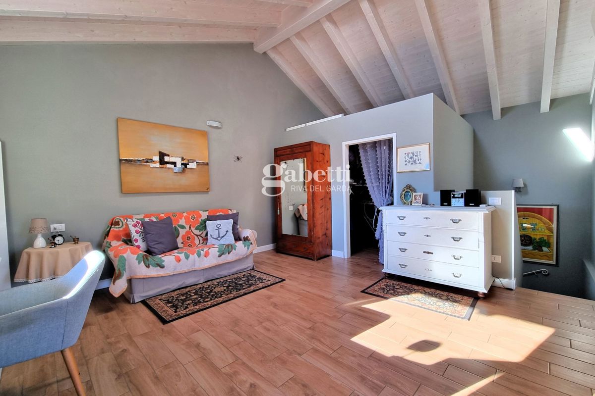 Foto 18 di 33 - Appartamento in vendita a Riva del Garda
