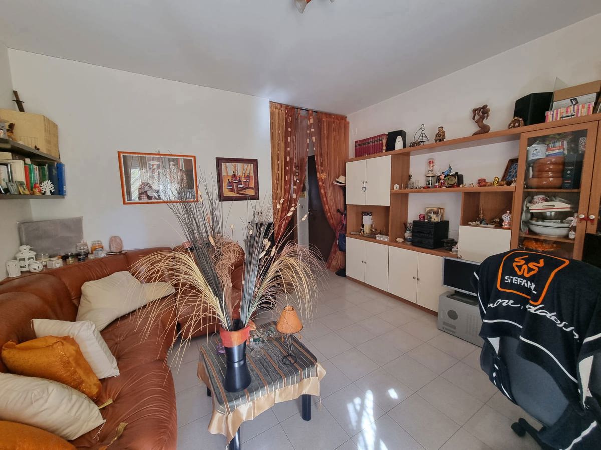 Foto 17 di 21 - Appartamento in vendita a Taranto