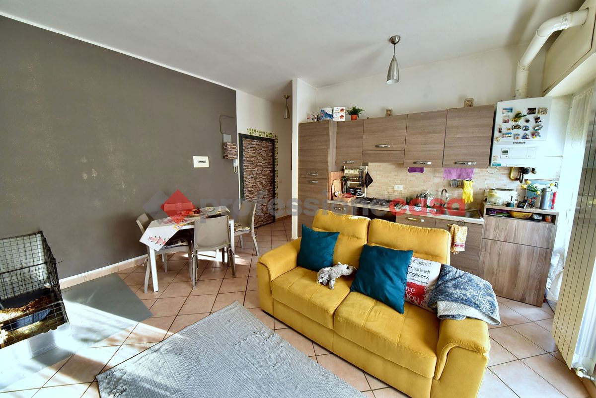 Foto 1 di 16 - Appartamento in vendita a Paderno Dugnano