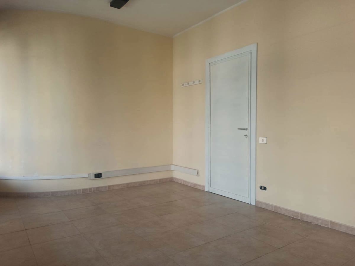 Foto 11 di 16 - Appartamento in vendita a Oristano