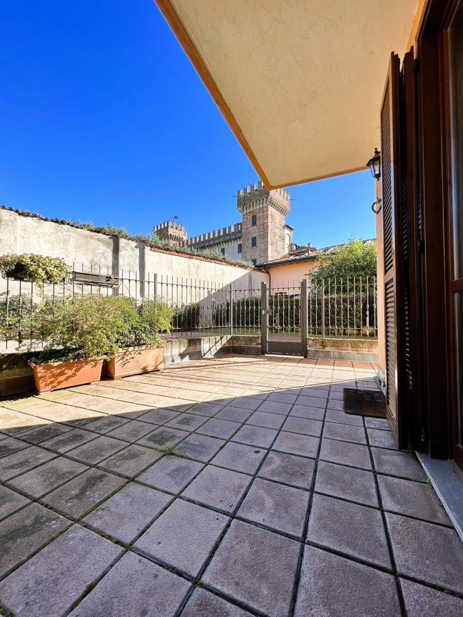 Foto 21 di 23 - Villa a schiera in vendita a Cislago