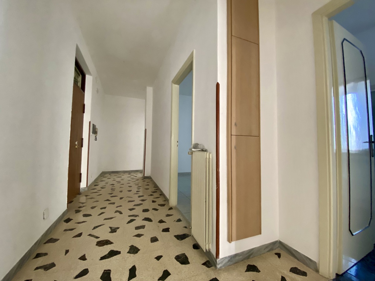 Foto 1 di 18 - Appartamento in vendita a Formia