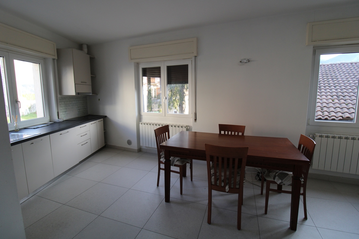 Foto 4 di 9 - Appartamento in vendita a Alta Valle Intelvi