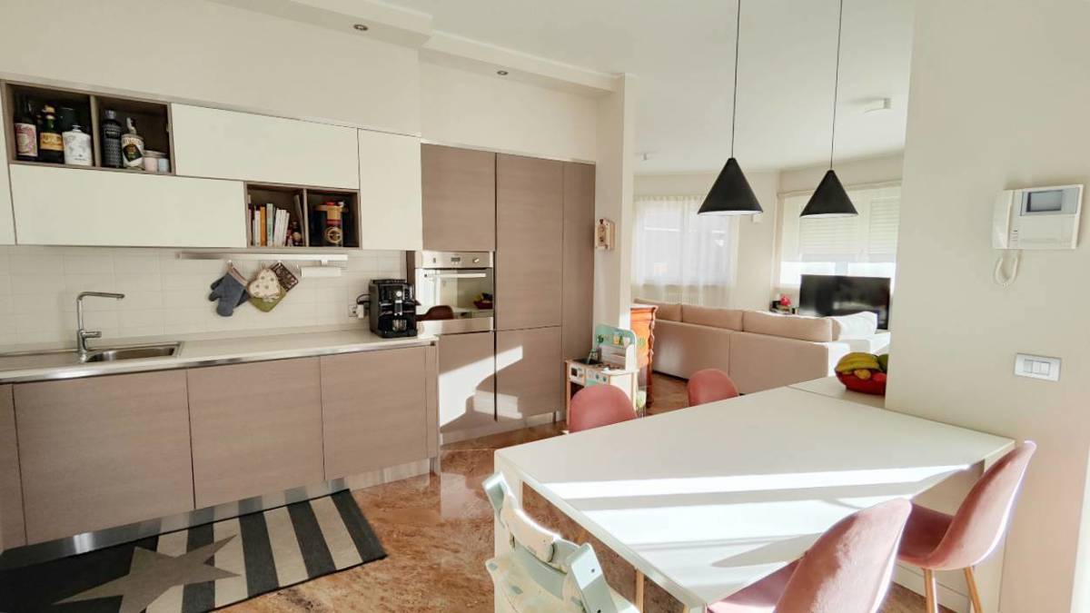 Foto 8 di 29 - Appartamento in vendita a Piacenza
