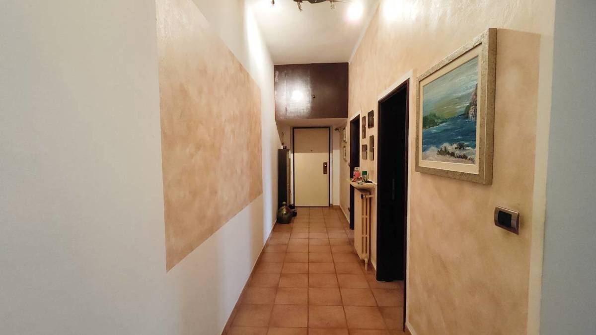 Foto 16 di 18 - Appartamento in vendita a Piacenza