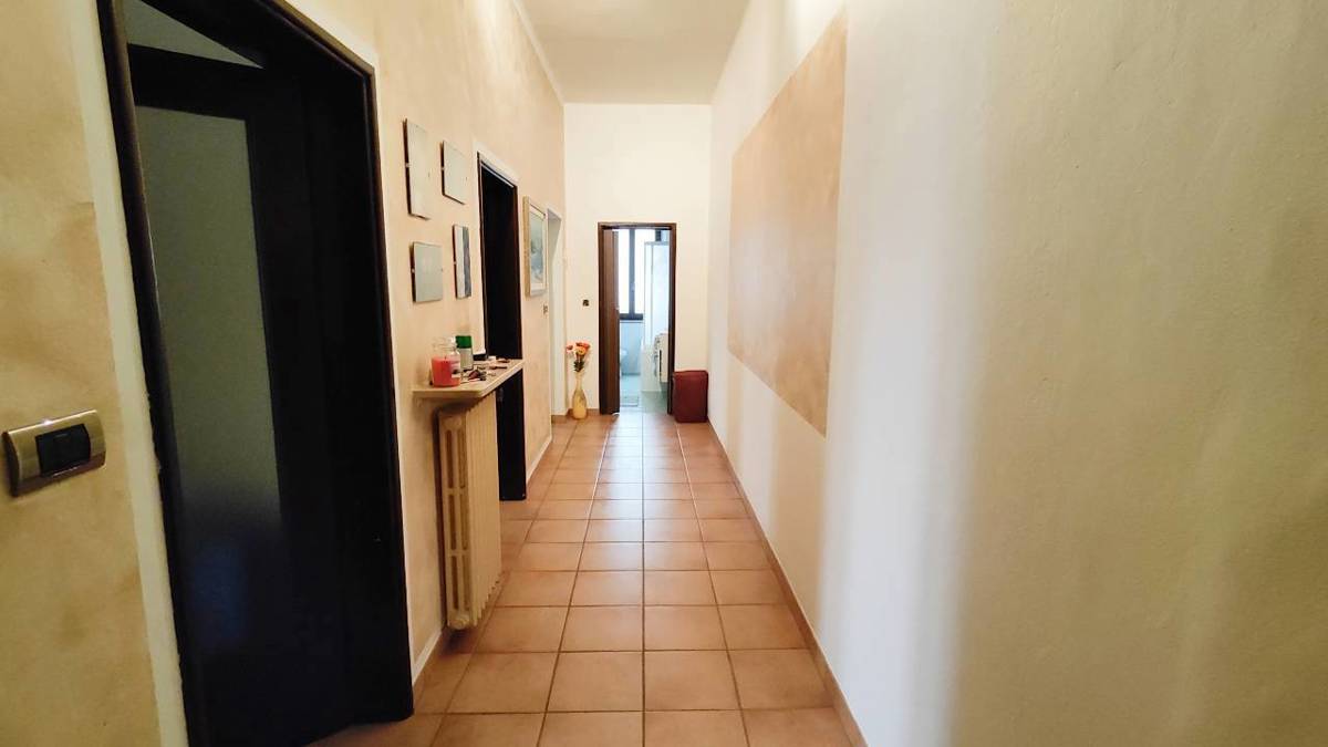Foto 15 di 18 - Appartamento in vendita a Piacenza