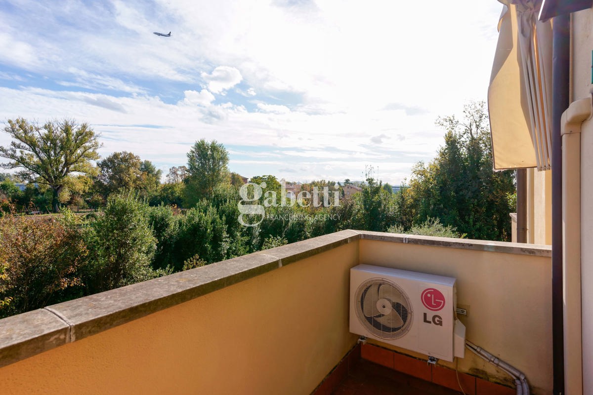 Foto 8 di 29 - Villa a schiera in vendita a Bologna