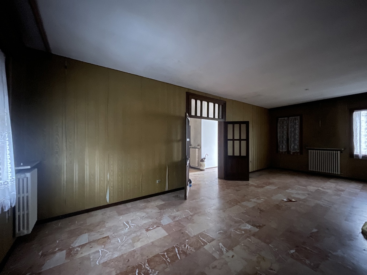 Foto 3 di 10 - Casa indipendente in vendita a Legnago