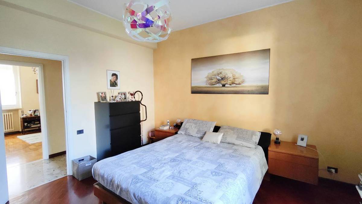 Foto 13 di 30 - Appartamento in vendita a Piacenza