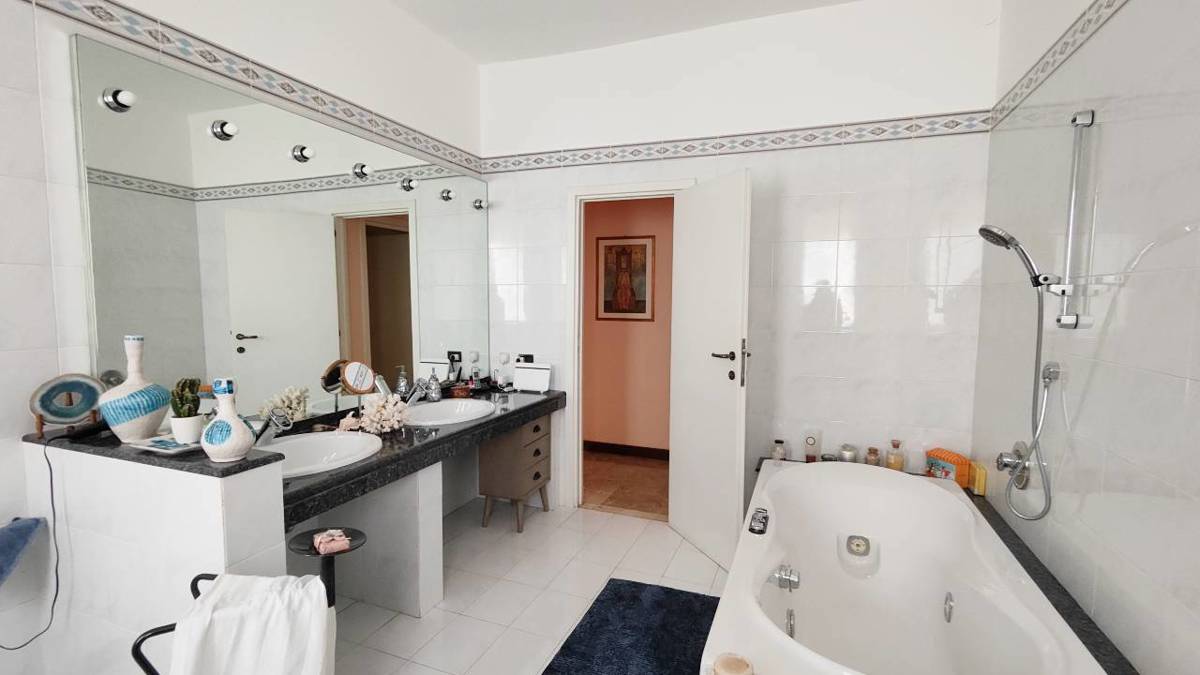 Foto 19 di 30 - Appartamento in vendita a Piacenza