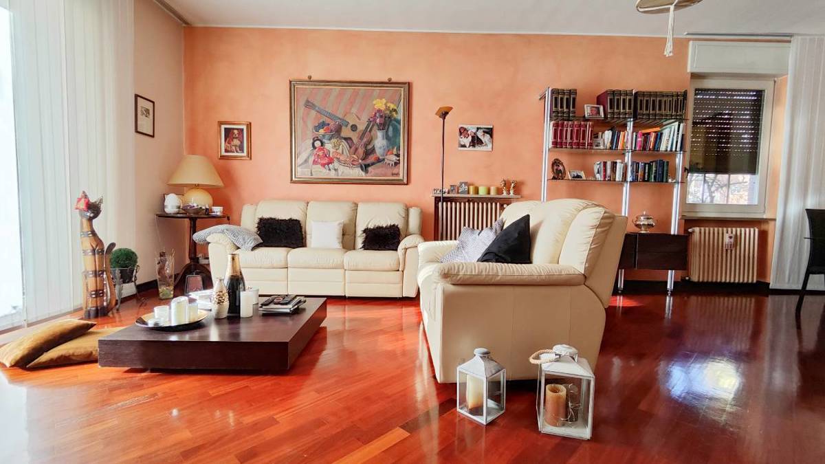 Foto 5 di 30 - Appartamento in vendita a Piacenza