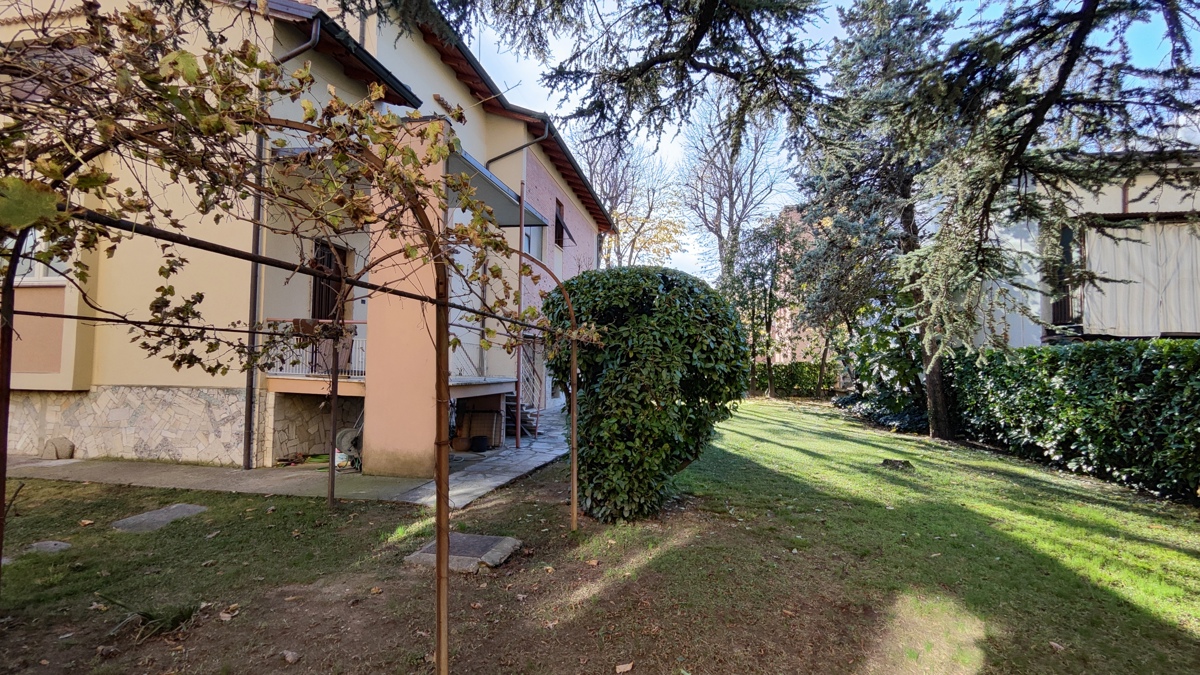 Foto 6 di 30 - Appartamento in vendita a Piacenza