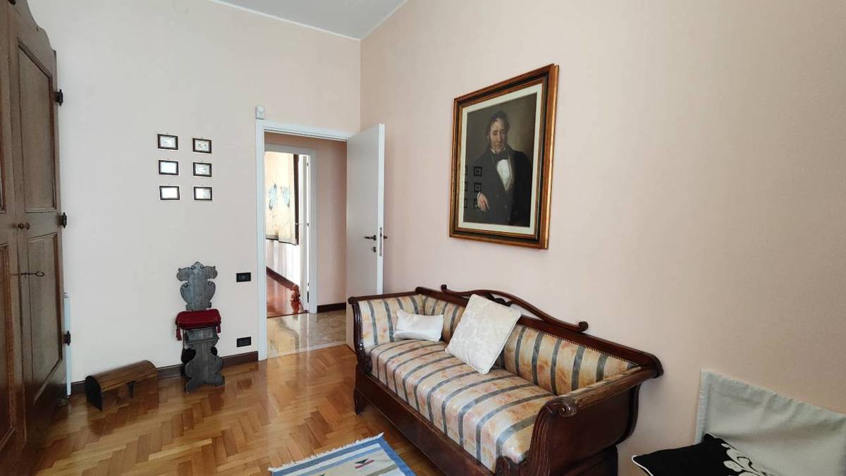 Foto 15 di 30 - Appartamento in vendita a Piacenza