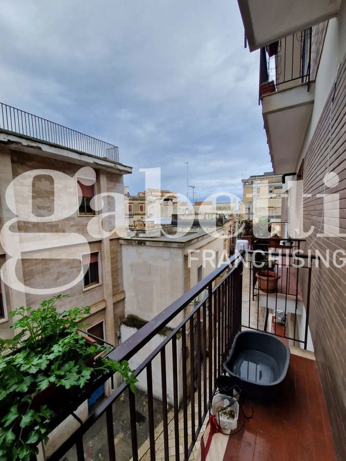 Foto 3 di 25 - Appartamento in vendita a Brindisi