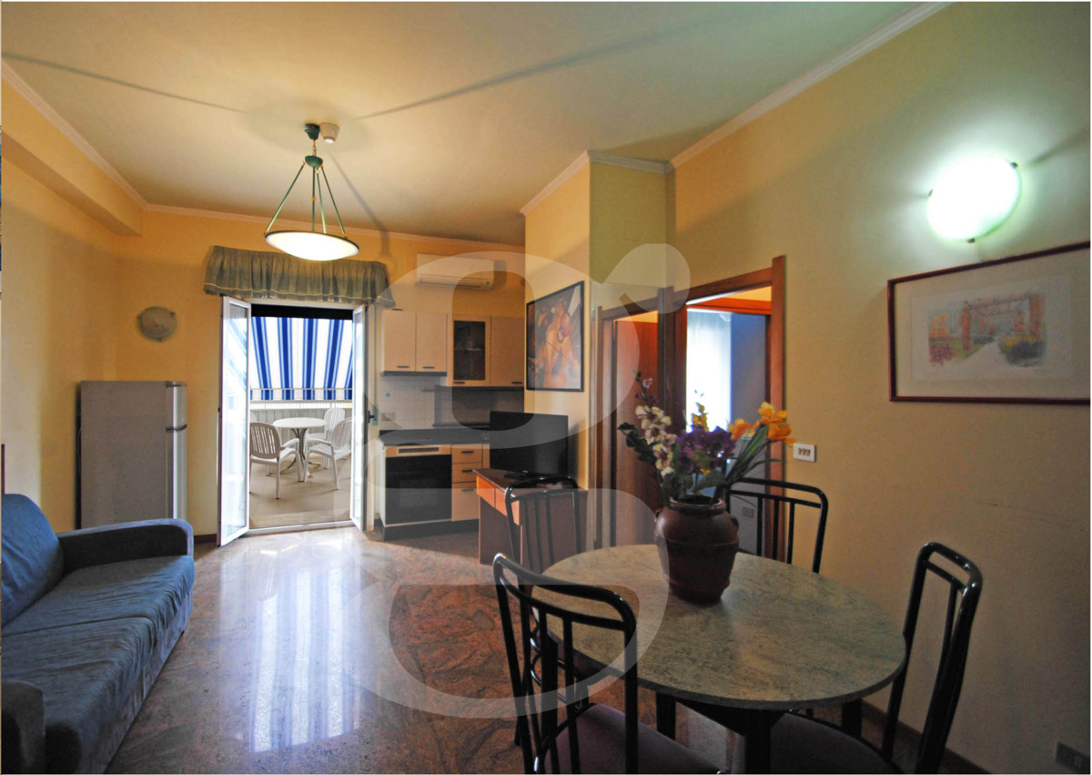 Foto 9 di 38 - Palazzo o stabile in vendita a San Benedetto del Tronto