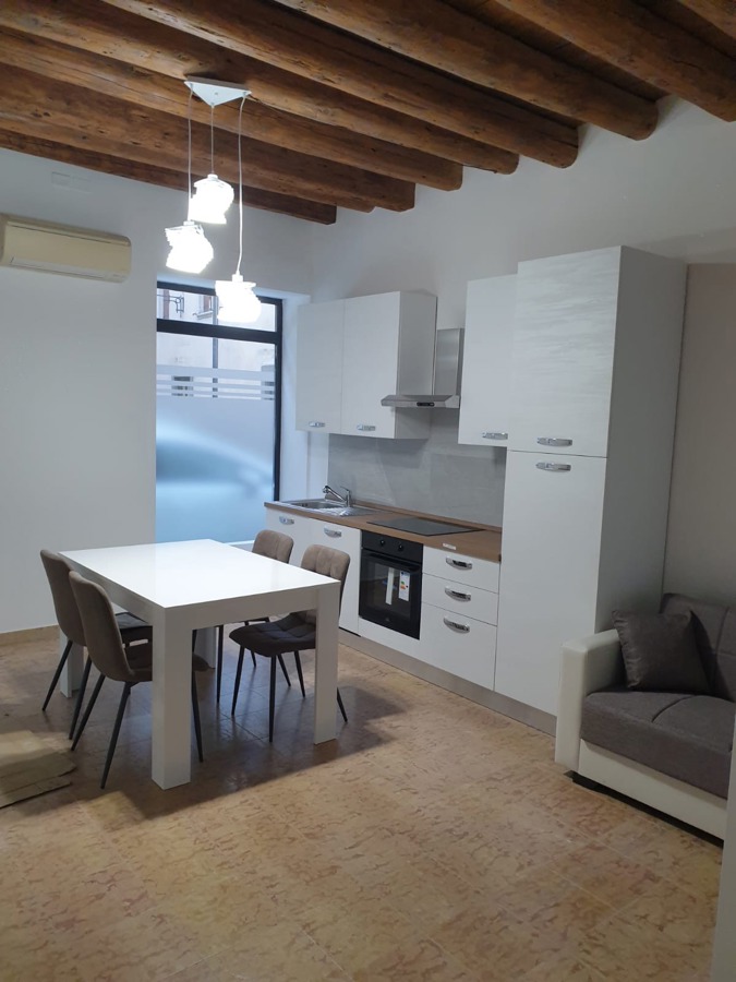 Foto 2 di 19 - Appartamento in vendita a Adria