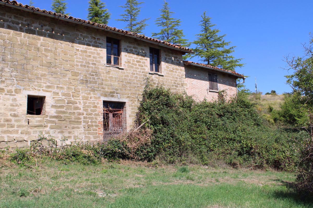 Foto 9 di 10 - Casa indipendente in vendita a Gubbio