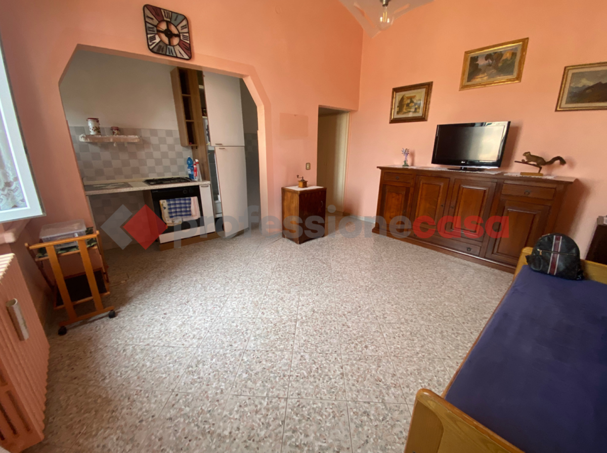 Foto 3 di 16 - Appartamento in vendita a Livorno