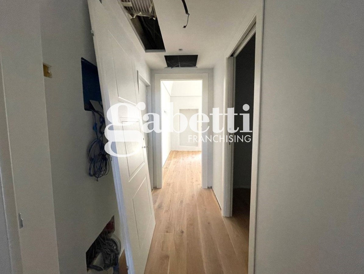 Foto 9 di 14 - Appartamento in vendita a Andria