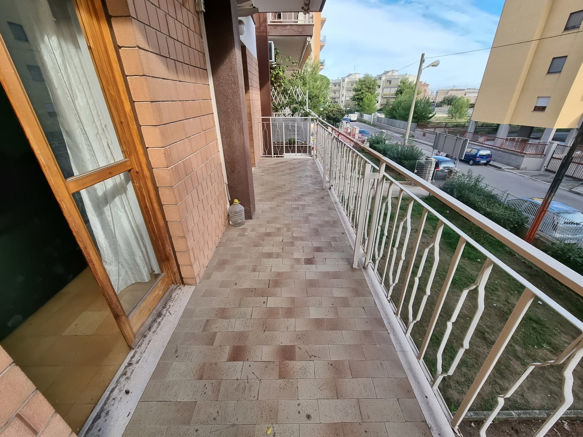 Foto 17 di 17 - Appartamento in vendita a Taranto