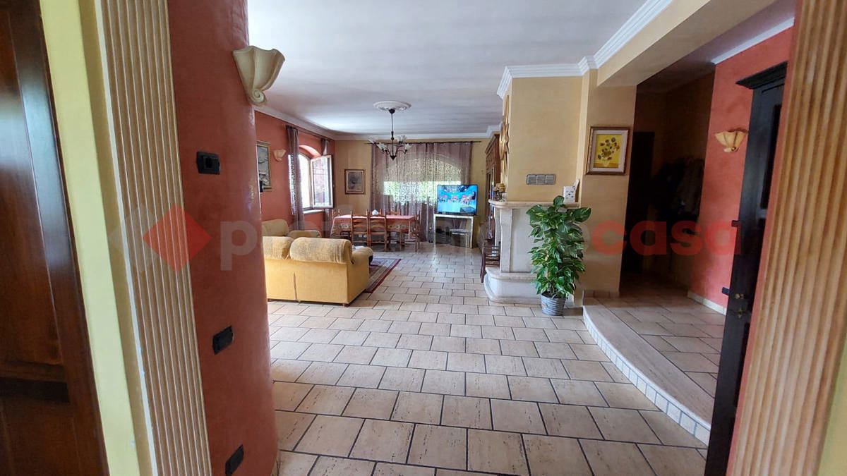 Foto 10 di 19 - Villa in vendita a Boville Ernica