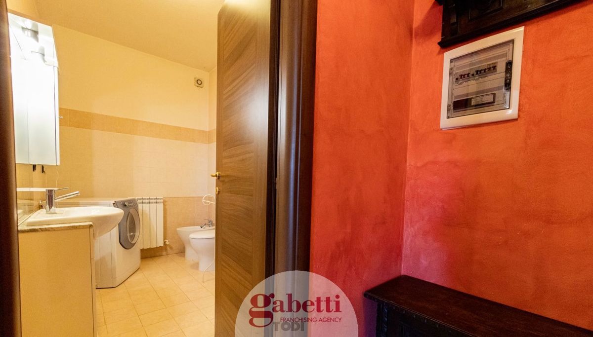 Foto 18 di 29 - Appartamento in vendita a Todi