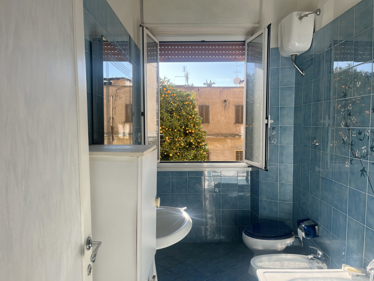 Foto 10 di 21 - Appartamento in vendita a Roma